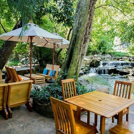 Khaoyai Lumtakong Hotel Pak Chong Dış mekan fotoğraf