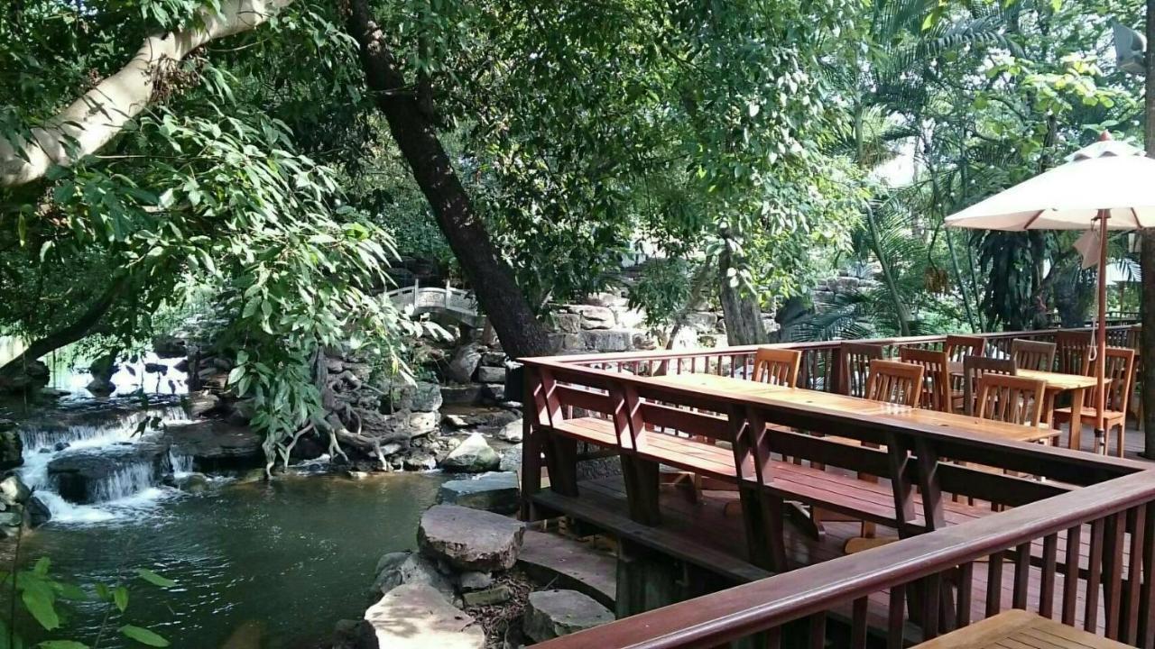 Khaoyai Lumtakong Hotel Pak Chong Dış mekan fotoğraf